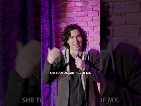 More height = more responsibility #standupcomedy #comedy #jokes #silly